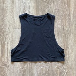 Lululemon Cropped Muscle Tee